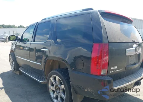 2007 Cadillac Escalade Standard from USA, damaged, VIN 1GYFK63837R158499
